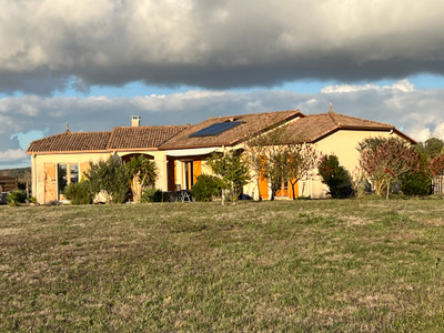 Maison à vendre à Tourtrès, Lot-et-Garonne, Aquitaine, avec Leggett Immobilier