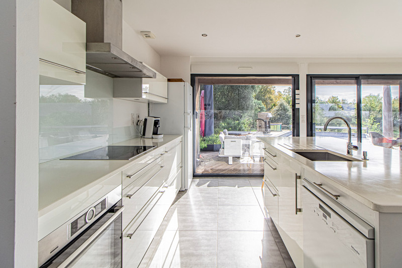 French property for sale in Mauroux, Lot - €630,000 - photo 6