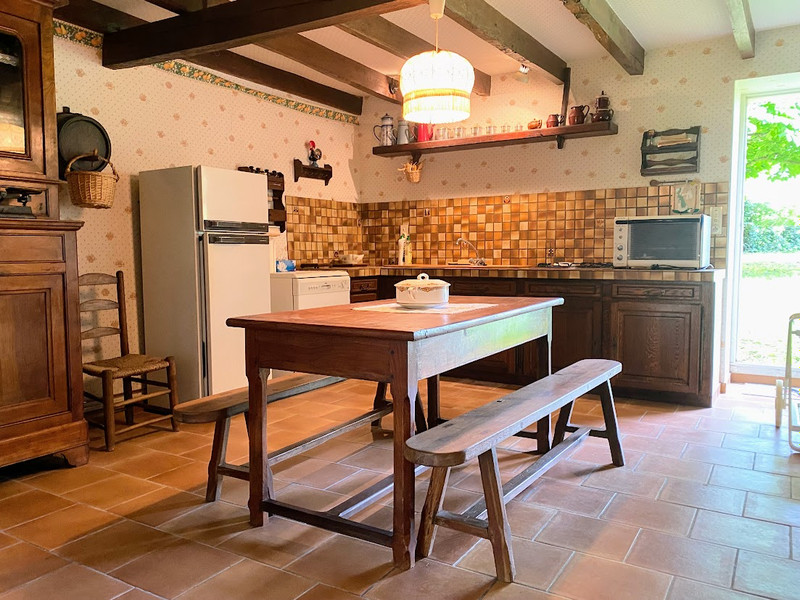 French property for sale in Suaux, Charente - €192,000 - photo 6