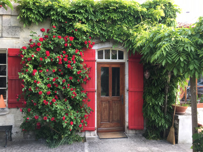 French property for sale in Poullignac, Charente - €449,950 - photo 9
