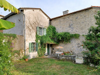 houses and homes for sale inSaint-Martial-ViveyrolDordogne Aquitaine