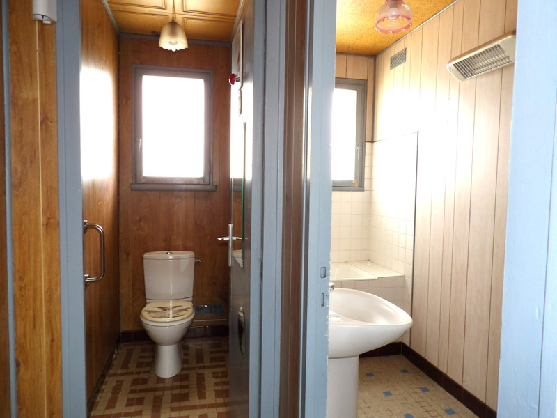 French property for sale in La Ferté Macé, Orne - €67,600 - photo 8