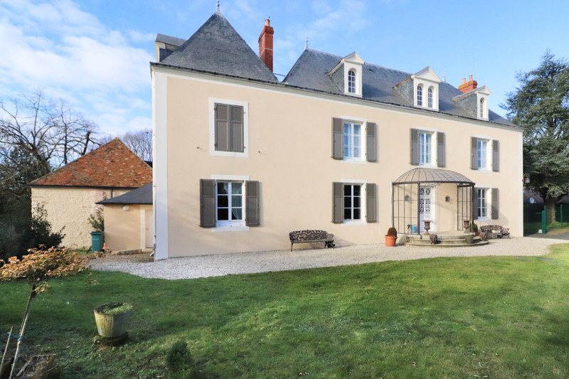 French property for sale in Sceaux-sur-Huisne, Sarthe - €735,000 - photo 10
