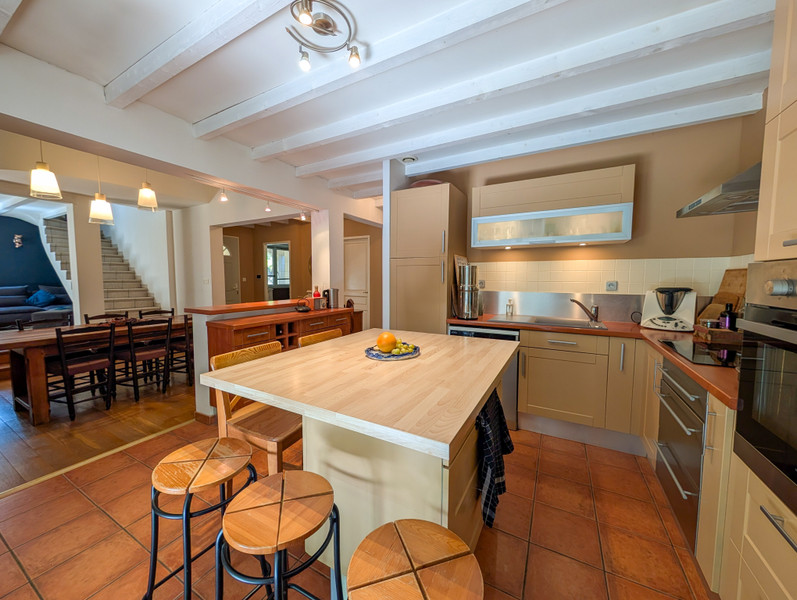 French property for sale in Villemoustaussou, Aude - €432,000 - photo 3