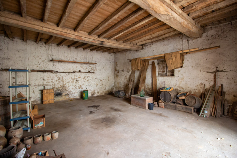 French property for sale in Richelieu, Indre-et-Loire - €36,600 - photo 4