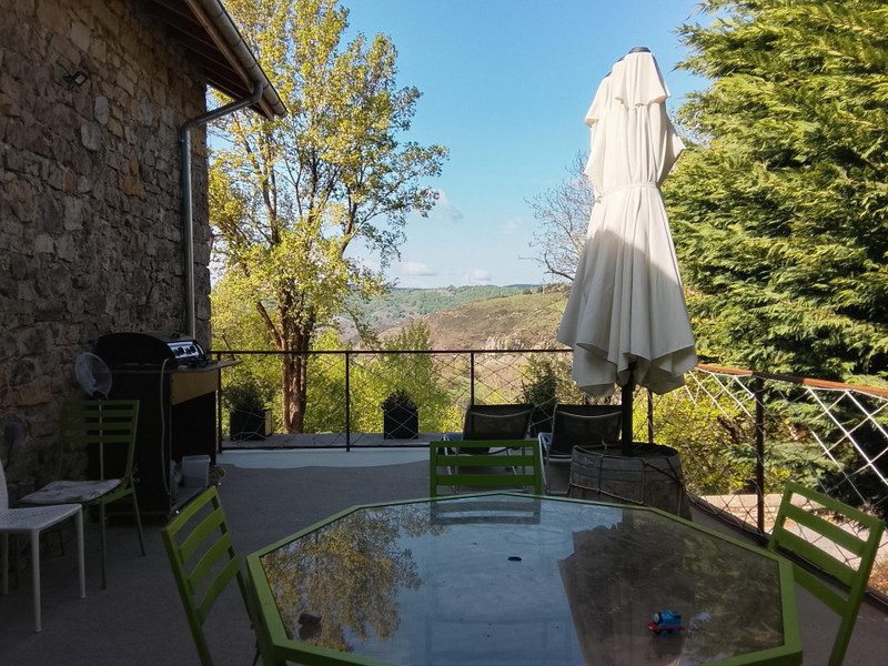 French property for sale in Barre-des-Cévennes, Lozère - €369,000 - photo 2