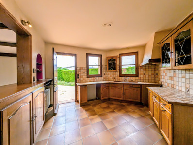 French property for sale in Nyons, Drôme - €390,000 - photo 4