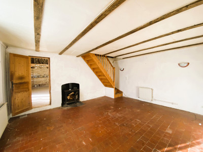 French property for sale in Saint-Saturnin, Cher - €66,600 - photo 2