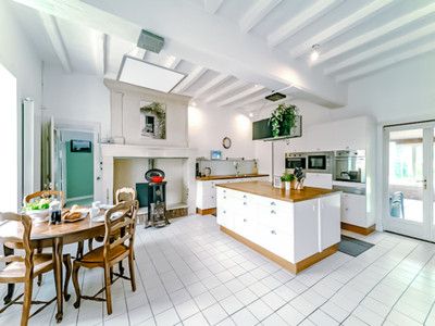 French property for sale in Saint-Macaire-du-Bois, Maine-et-Loire - €945,000 - photo 5