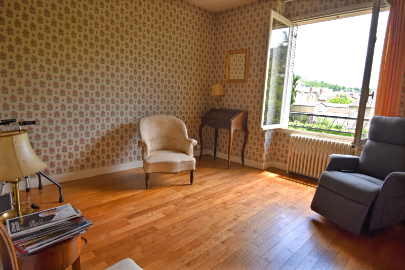 French property for sale in Brive-la-Gaillarde, Corrèze - €371,000 - photo 8