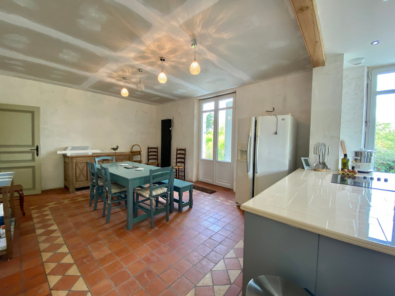 French property for sale in Villefranche-de-Lonchat, Dordogne - €445,200 - photo 3