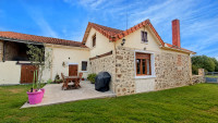 Propriété à vendre à Videix, Haute-Vienne - 183 600 € - photo n°1