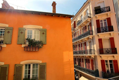 French property for sale in Cannes, Alpes-Maritimes - €430,000 - photo 1