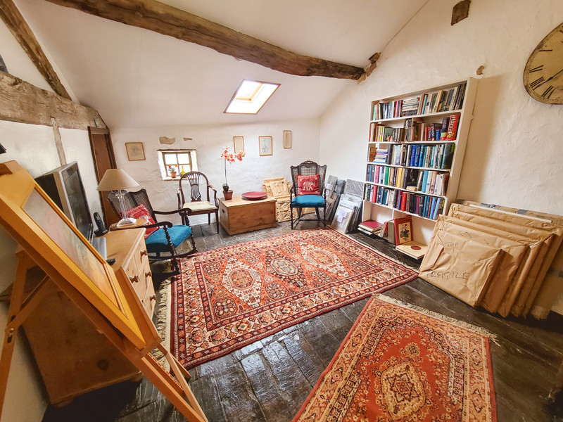 French property for sale in Chassiecq, Charente - €82,500 - photo 5