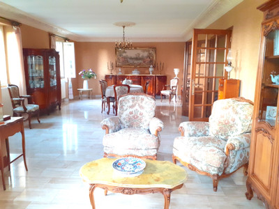 French property for sale in Mayenne, Mayenne - €296,500 - photo 4