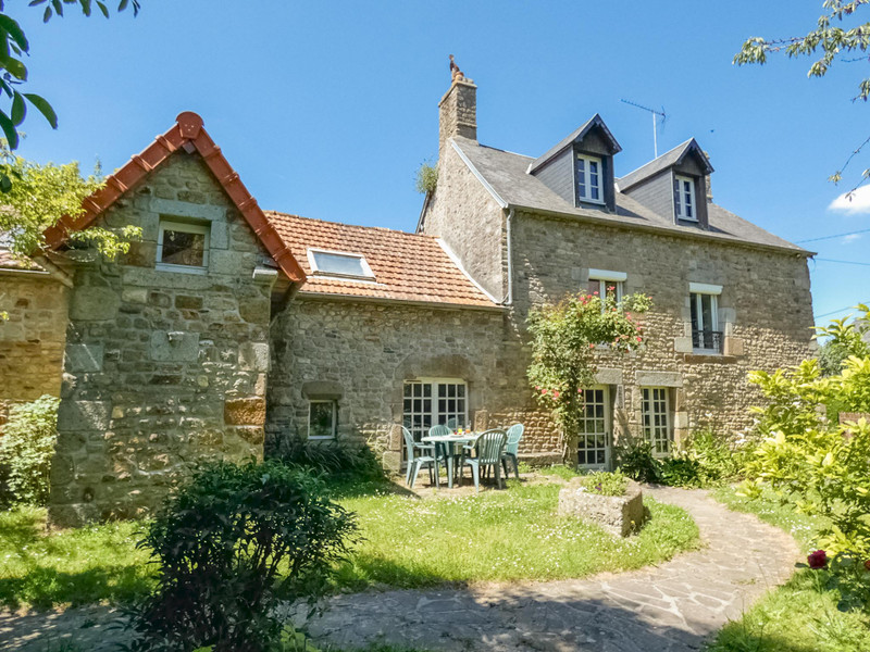 French property for sale in Avranches, Manche - €135,000 - photo 10