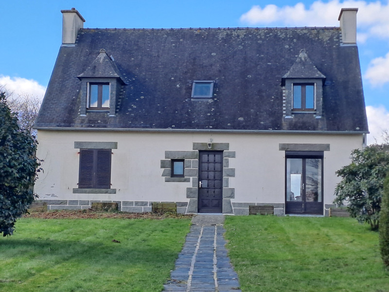 Maison à vendre à Bolazec, Finistère - 152.600 € - photo 1
