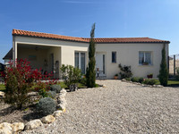 Propriété à vendre à Arvert, Charente-Maritime - 328 600 € - photo n°1