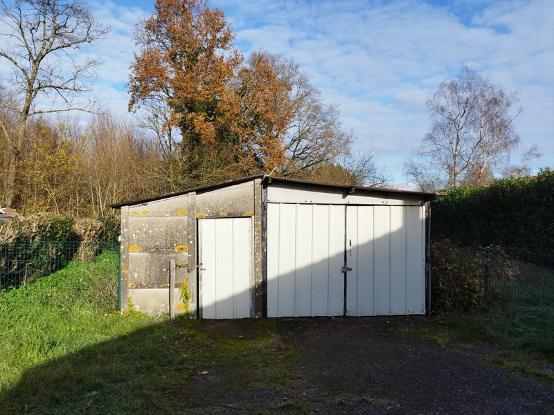 French property for sale in Mairé-Levescault, Deux-Sèvres - €36,600 - photo 4
