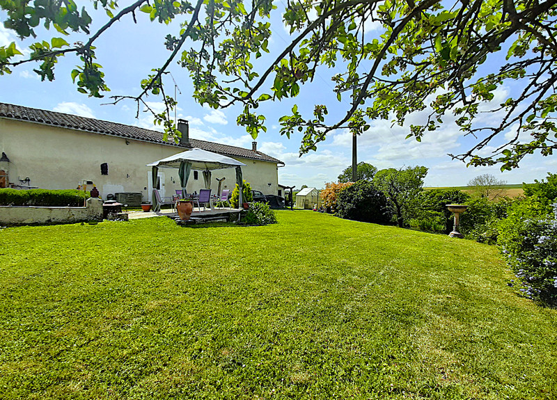French property for sale in Gout-Rossignol, Dordogne - €263,000 - photo 11