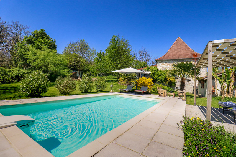 French property for sale in Thégra, Lot - €395,000 - photo 0