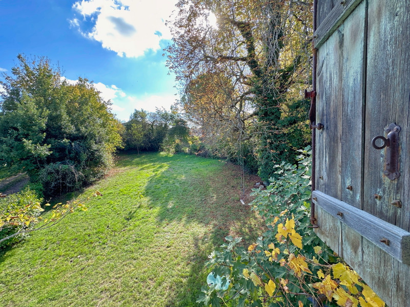 French property for sale in Saint-Séverin, Charente - €349,500 - photo 12