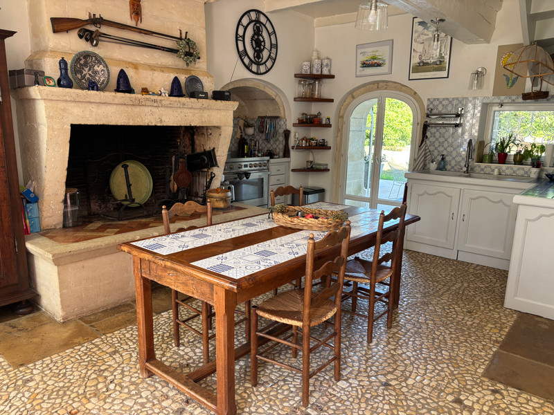 French property for sale in Angoulême, Charente - €795,000 - photo 4