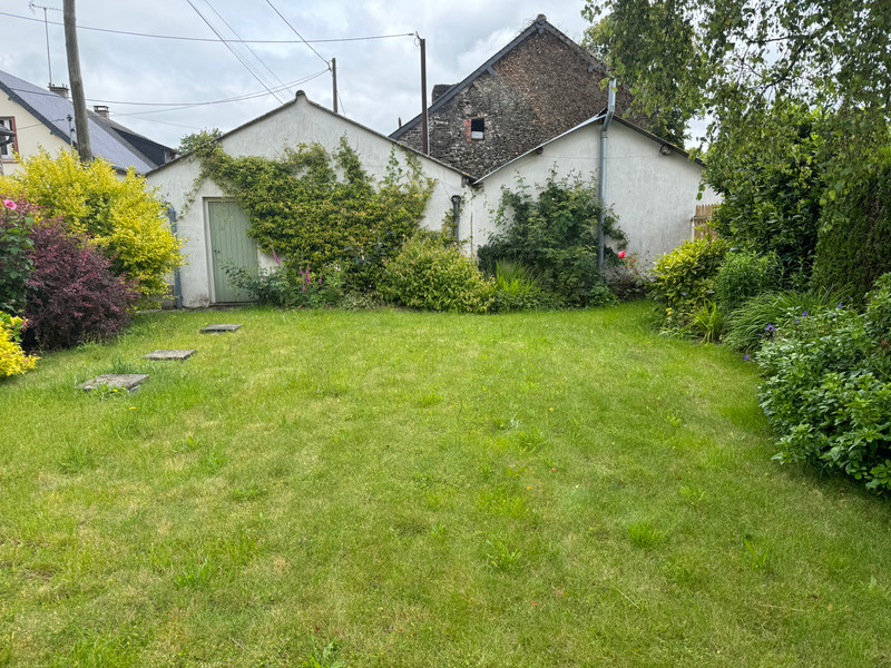 French property for sale in Chevaigné-du-Maine, Mayenne - €102,000 - photo 9