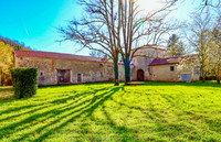 Propriété à vendre à Moulins-sur-Tardoire, Charente - 440 000 € - photo n°13