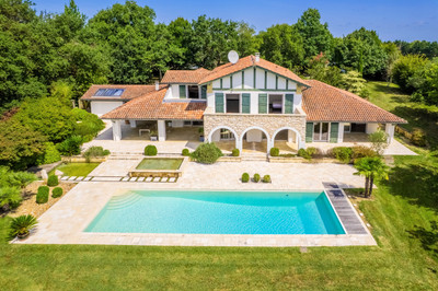 Maison à vendre à Arcangues, Pyrénées-Atlantiques, Aquitaine, avec Leggett Immobilier
