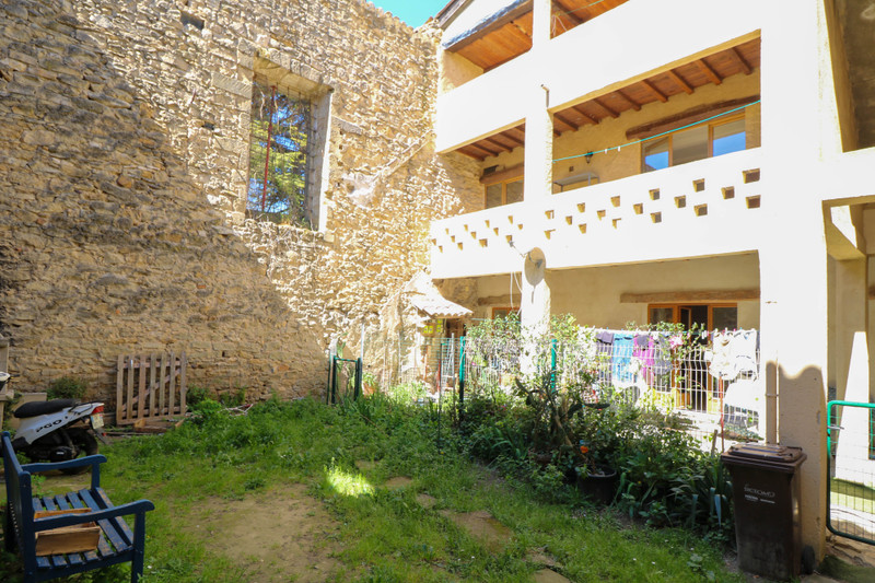 French property for sale in Uzès, Gard - €579,000 - photo 2