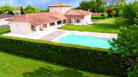 Propriété à vendre à Orival, Charente - 367 500 € - photo n°1