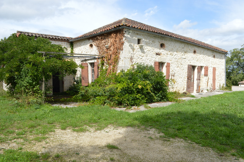 French property for sale in Hautefage-la-Tour, Lot-et-Garonne - €139,900 - photo 2