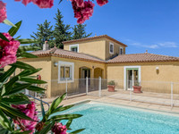 Maison à vendre à Magalas, Hérault - 445.000 € - photo 1