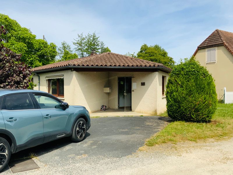 French property for sale in Montignac, Dordogne - €180,000 - photo 1