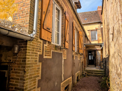 French property for sale in Longny les Villages, Orne - €100,000 - photo 9