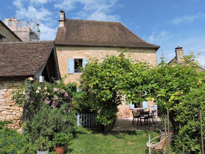 French property for sale in Montignac, Dordogne - photo 2