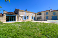 Maison à vendre à Nuaillé-sur-Boutonne, Charente-Maritime - 315.650 € - photo 9