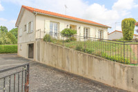 Maison à vendre à Secondigny, Deux-Sèvres - 149.800 € - photo 2