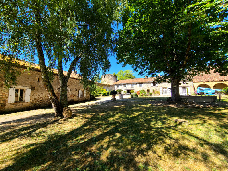 French property for sale in Ansac-sur-Vienne, Charente - €525,000 - photo 4