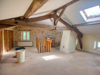 Maison à vendre à Saint-Junien-les-Combes, Haute-Vienne - 224.990 € - photo 9