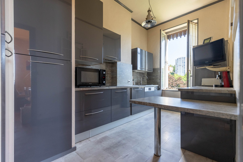 French property for sale in Lyon 5e Arrondissement, Rhône - €700,000 - photo 8