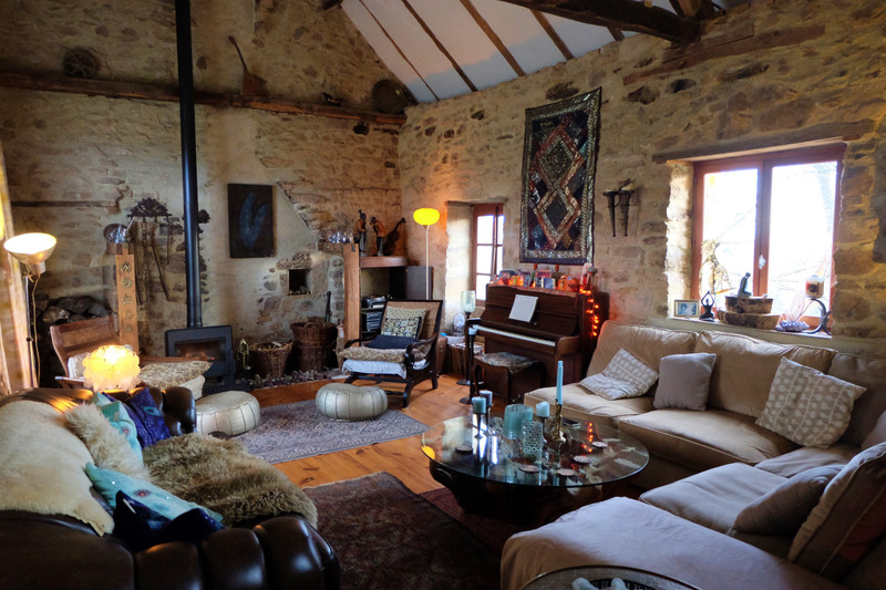 French property for sale in Meyssac, Corrèze - €229,500 - photo 1