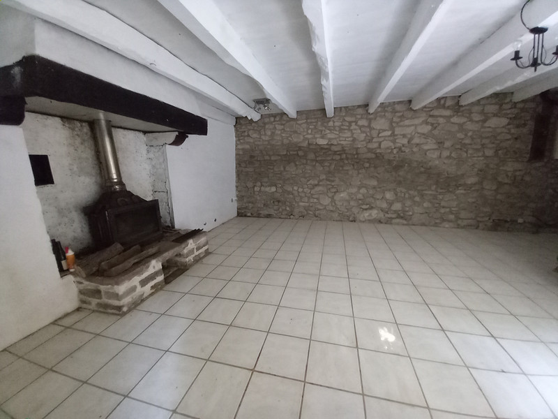 French property for sale in Laurenan, Côtes-d'Armor - €85,000 - photo 2