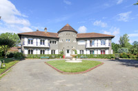 chateau for sale in Montégut-Arros Gers Midi_Pyrenees