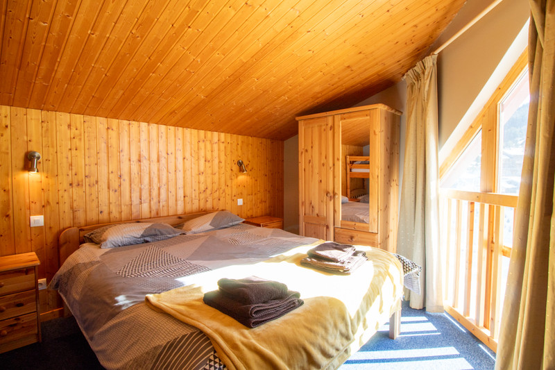 French property for sale in Courchevel, Savoie - €665,000 - photo 5