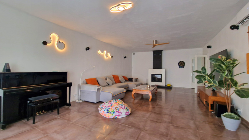 French property for sale in Narbonne, Aude - €720,000 - photo 3