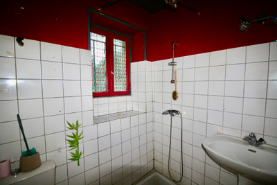 French property for sale in Écuras, Charente - €77,000 - photo 10