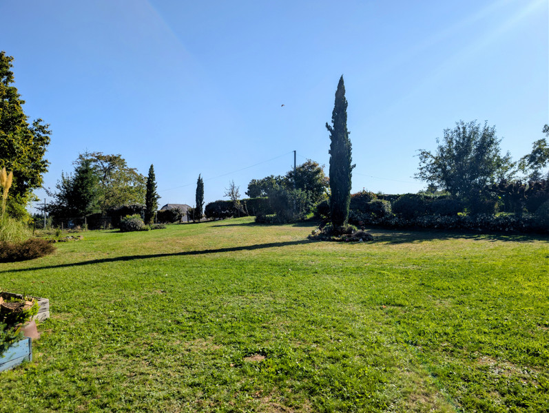French property for sale in Bussière-Galant, Haute-Vienne - €179,000 - photo 12