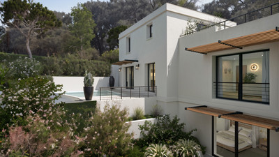 French property for sale in Saint-Raphaël, Var - €430,000 - photo 3